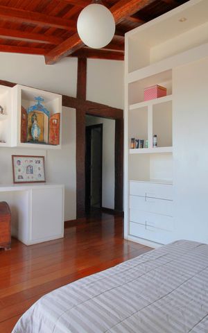 Casa à venda com 720m², 3 quartos e 6 vagasQuarto