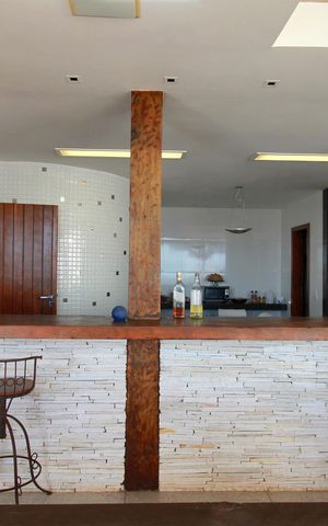 Casa à venda com 720m², 3 quartos e 6 vagasCozinha