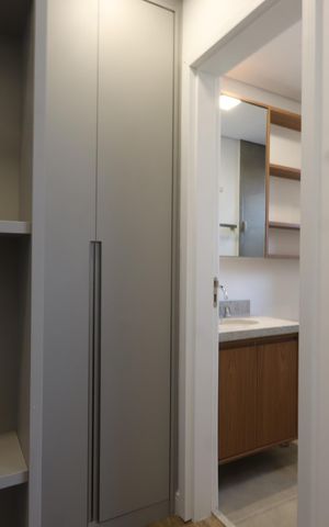 Apartamento para alugar com 77m², 2 quartos e 2 vagasCloset da Suíte