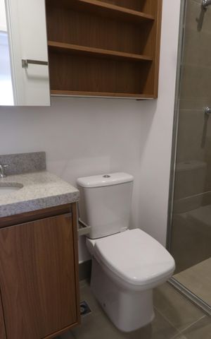 Apartamento para alugar com 77m², 2 quartos e 2 vagasBanheiro Social