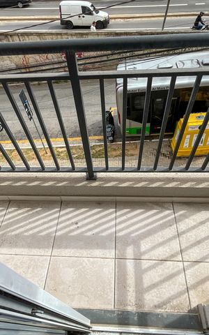 Apartamento à venda com 39m², 2 quartos e sem vagaSacada