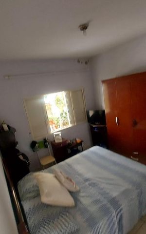 Casa à venda com 98m², 3 quartos e 5 vagas