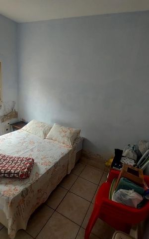 Casa à venda com 98m², 3 quartos e 5 vagas