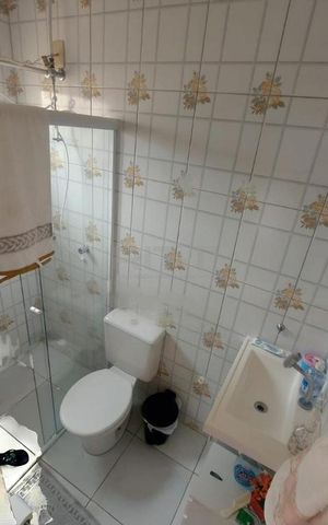 Casa à venda com 98m², 3 quartos e 5 vagas