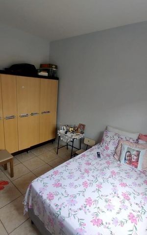 Casa à venda com 98m², 3 quartos e 5 vagas