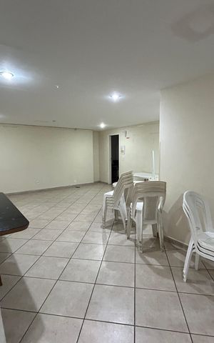 Apartamento à venda com 65m², 2 quartos e 1 vagaÁrea comum