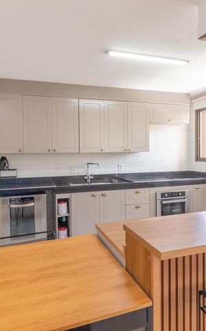 Apartamento para alugar com 180m², 4 quartos e 3 vagas Apartamento para alugar com 180m², 4 quartos e 3 vagasCozinha