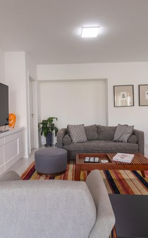 Apartamento para alugar com 180m², 4 quartos e 3 vagas Apartamento para alugar com 180m², 4 quartos e 3 vagasSala