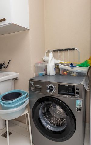 Apartamento para alugar com 180m², 4 quartos e 3 vagas Apartamento para alugar com 180m², 4 quartos e 3 vagasÁrea de Serviço