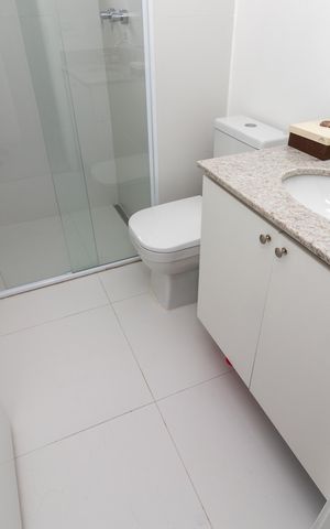 Apartamento para alugar com 180m², 4 quartos e 3 vagas Apartamento para alugar com 180m², 4 quartos e 3 vagasBanheiro da Suíte 3