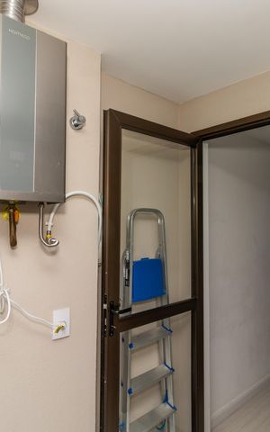 Apartamento para alugar com 180m², 4 quartos e 3 vagas Apartamento para alugar com 180m², 4 quartos e 3 vagasÁrea de Serviço