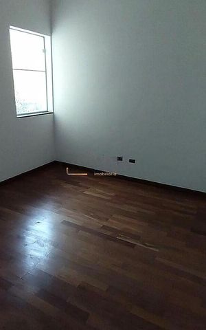 Casa à venda com 310m², 3 quartos e 7 vagas