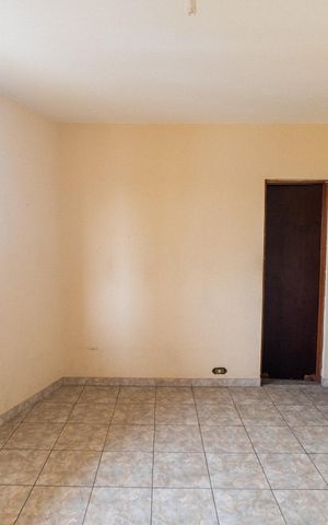 Casa à venda com 420m², 3 quartos e 2 vagas Casa à venda com 420m², 3 quartos e 2 vagasSuíte 1