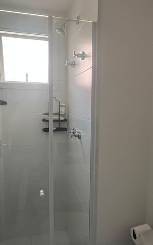 Apartamento à venda com 57m², 2 quartos e 1 vaga Apartamento à venda com 57m², 2 quartos e 1 vagaBanheiro/Suite