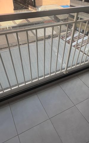 Apartamento à venda com 57m², 2 quartos e 1 vaga Apartamento à venda com 57m², 2 quartos e 1 vagaSacada/Sala