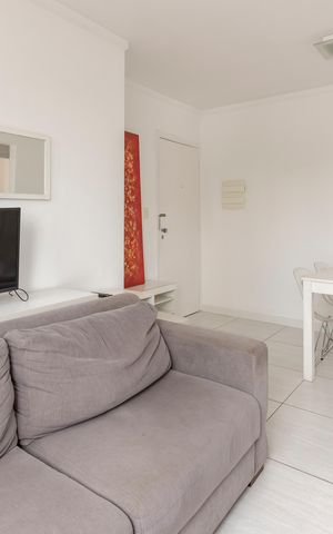 Apartamento à venda com 53m², 2 quartos e 1 vaga Apartamento à venda com 53m², 2 quartos e 1 vagaSala
