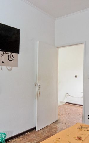 Casa à venda com 264m², 4 quartos e 4 vagas Casa à venda com 264m², 4 quartos e 4 vagasQuarto 2