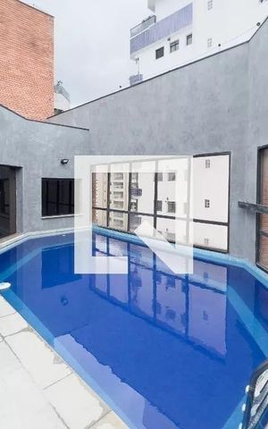 Apartamento para alugar com 75m², 1 quarto e 1 vagaÁrea comum - Piscina