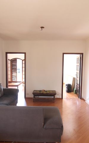 Casa para alugar com 100m², 2 quartos e 1 vagaSala