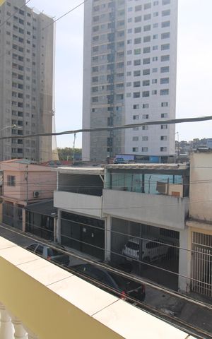 Casa para alugar com 100m², 2 quartos e 1 vagaQuarto 1 - Varanda