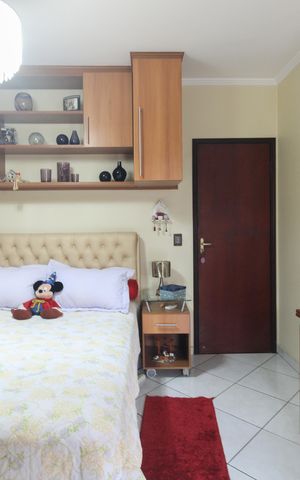 Casa à venda com 268m², 4 quartos e 6 vagasSuíte 1