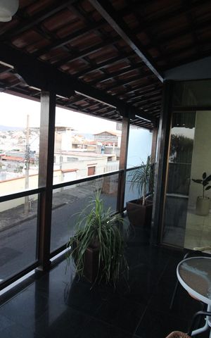 Casa para alugar com 243m², 4 quartos e 1 vagaVaranda da Sala