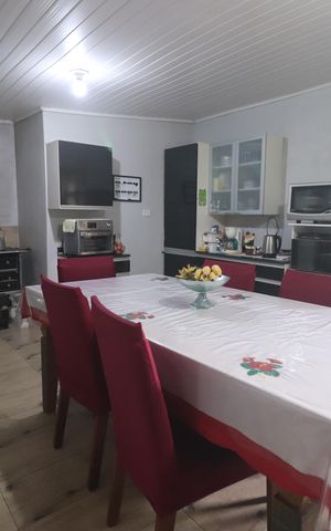 Casa à venda com 600m², 3 quartos e 5 vagasCozinha casa 01