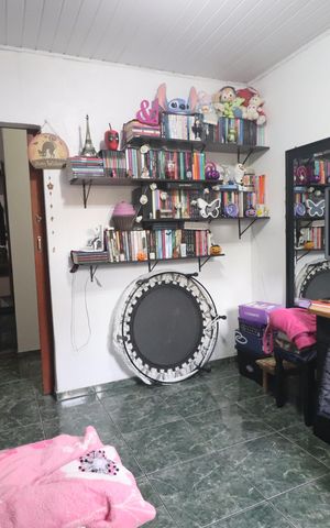 Casa à venda com 600m², 3 quartos e 5 vagasQuarto 02 casa 01