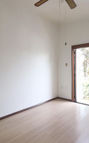Casa à venda com 600m², 3 quartos e 5 vagasQuarto 02 da casa 02
