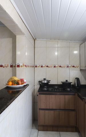 Casa à venda com 100m², 2 quartos e 2 vagasCozinha