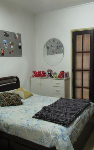 Casa à venda com 330m², 3 quartos e 3 vagasQuarto 