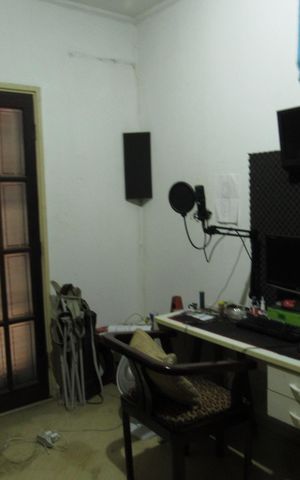 Casa à venda com 330m², 3 quartos e 3 vagasSuíte