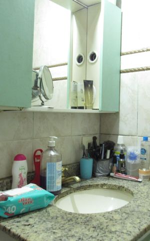 Casa à venda com 330m², 3 quartos e 3 vagasBanheiro
