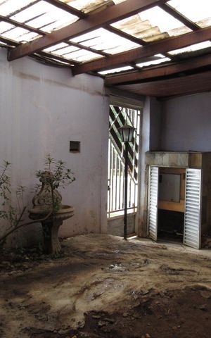 Casa à venda com 330m², 3 quartos e 3 vagasQuintal