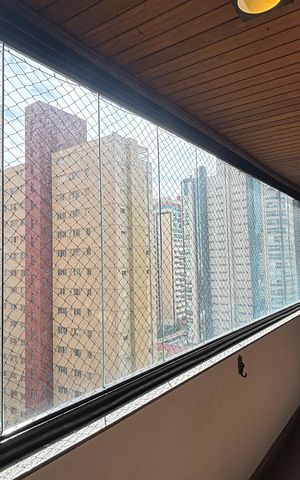 Apartamento à venda com 270m², 4 quartos e 3 vagas Apartamento à venda com 270m², 4 quartos e 3 vagasVaranda da Sala
