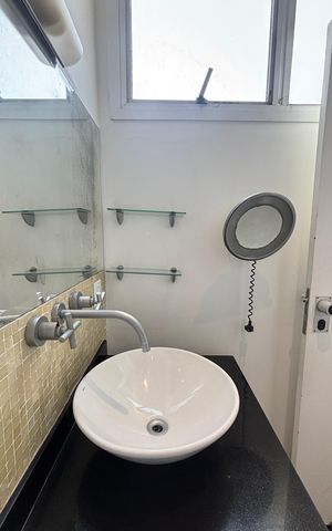 Apartamento à venda com 270m², 4 quartos e 3 vagas Apartamento à venda com 270m², 4 quartos e 3 vagasBanheiro da Suíte 3