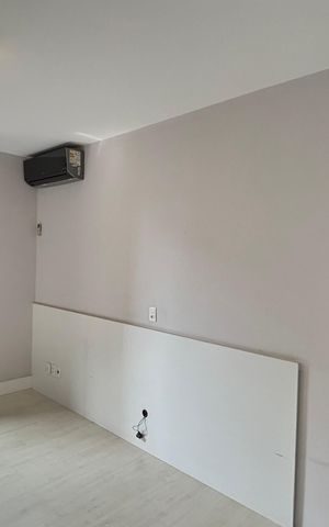 Apartamento à venda com 270m², 4 quartos e 3 vagas Apartamento à venda com 270m², 4 quartos e 3 vagasSuíte 4