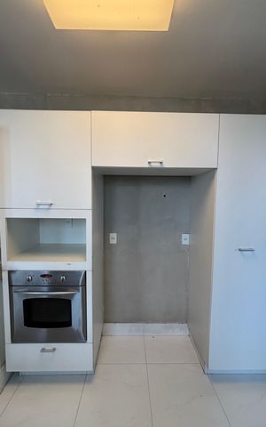 Apartamento à venda com 270m², 4 quartos e 3 vagas Apartamento à venda com 270m², 4 quartos e 3 vagasCozinha