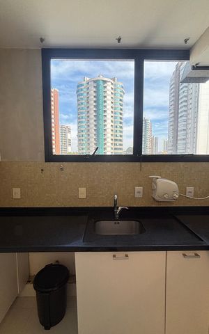 Apartamento à venda com 270m², 4 quartos e 3 vagas Apartamento à venda com 270m², 4 quartos e 3 vagasCozinha