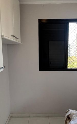 Apartamento à venda com 270m², 4 quartos e 3 vagas Apartamento à venda com 270m², 4 quartos e 3 vagasQuarto de Serviço