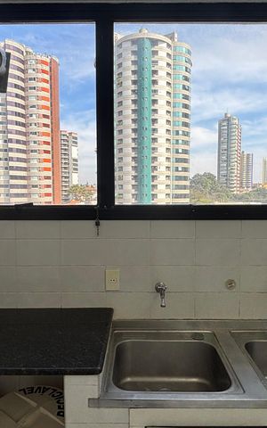 Apartamento à venda com 270m², 4 quartos e 3 vagas Apartamento à venda com 270m², 4 quartos e 3 vagasÁrea de Serviço
