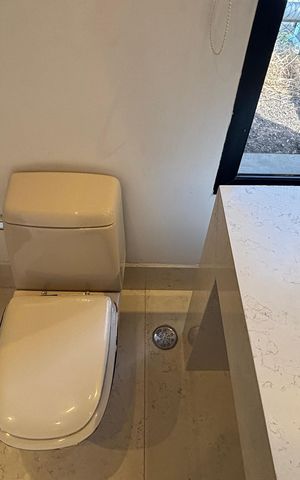 Apartamento à venda com 270m², 4 quartos e 3 vagas Apartamento à venda com 270m², 4 quartos e 3 vagasLavabo