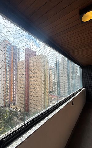 Apartamento à venda com 270m², 4 quartos e 3 vagas Apartamento à venda com 270m², 4 quartos e 3 vagasVaranda da Sala