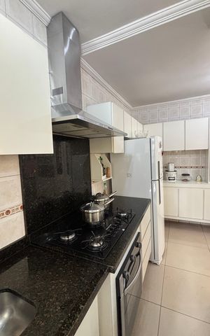 Casa à venda com 240m², 3 quartos e 3 vagasCozinha