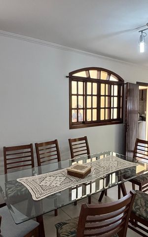 Casa à venda com 240m², 3 quartos e 3 vagasCozinha