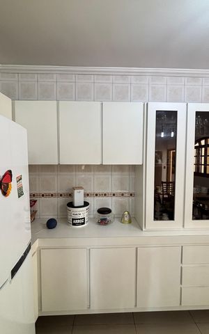 Casa à venda com 240m², 3 quartos e 3 vagasCozinha