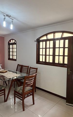 Casa à venda com 240m², 3 quartos e 3 vagasCozinha