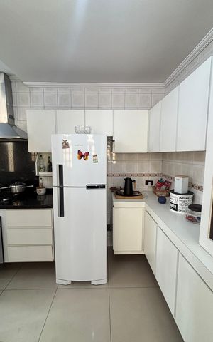 Casa à venda com 240m², 3 quartos e 3 vagasCozinha