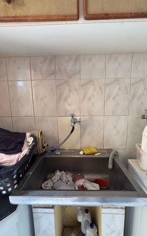 Casa à venda com 240m², 3 quartos e 3 vagasÁrea de Serviço