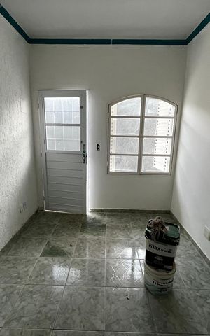 Casa para alugar com 100m², 1 quarto e 1 vaga Casa para alugar com 100m², 1 quarto e 1 vagaSala